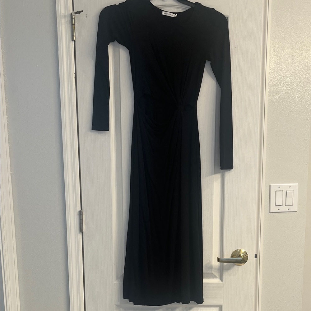 Elegant Black Long Sleeve Dress